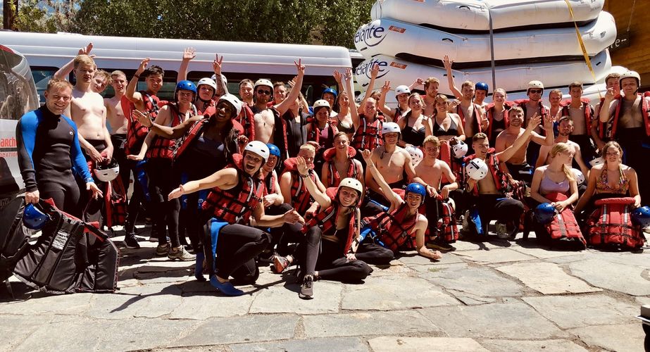 Klaar om te gaan raften! Klaar om te gaan raften!